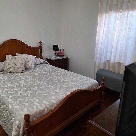 Вилла Casita Acogedora En El Centro Del Pueblo Порриньо Экстерьер фото